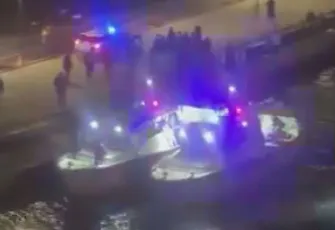 Haliç Metro Köprüsü'nden denize atlayan 2 kişi kurtarıldı