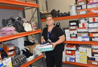 İzmir Şehir Hastanesi'nde ihtiyaç marketi kuruldu