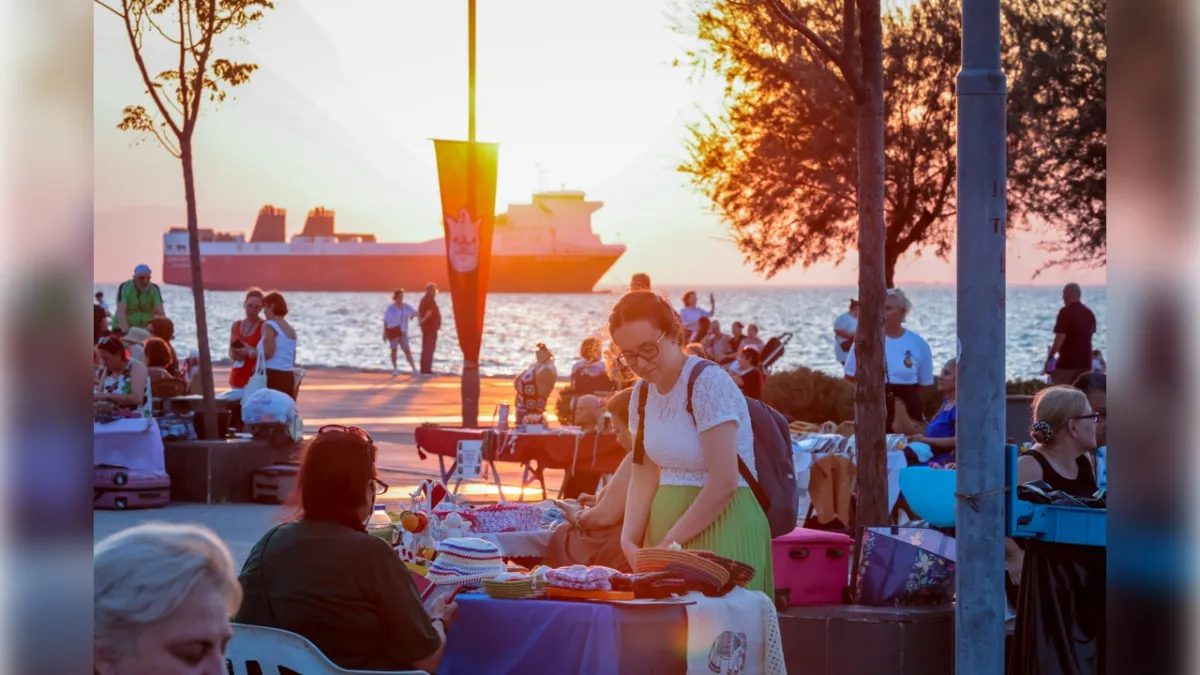 Konak’ta kadınların el emeği ürünleri Gece Kermesi’nde sergilenecek haberinin görseli