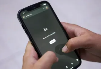 Ülkedeki yasaklar genişliyor: Taliban Afganistan’da interneti kesti