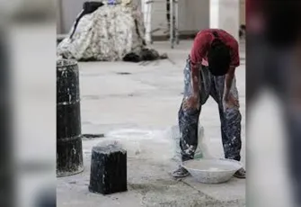 Veli-Der’den Bakan Tekin’e tepki: Eğitim hakkı elinden alınan her çocuktan sorumlusunuz