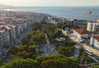 Konak’ta Yüce Sonkurt Parkı yenilendi: Çocuklar ve komşular mutluluğu keşfetti
