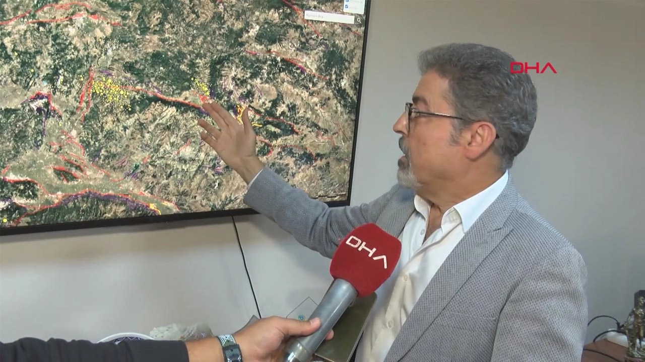 Simav Fay Zonu’ndaki ‘Ölü Faylar’ Aktifleşti, Deprem Üretiyor başlıklı video haberin görseli