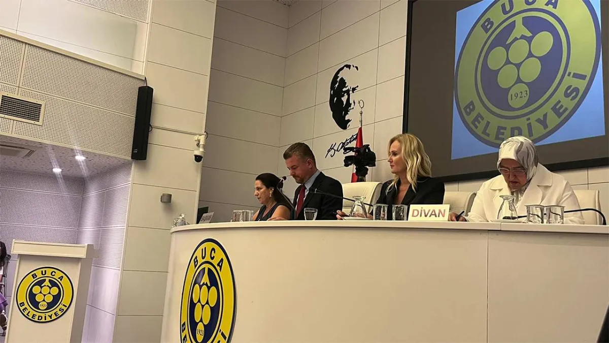 Buca’da mahalle haritası değişiyor: Kaynaklar ikiye bölündü haberinin görseli