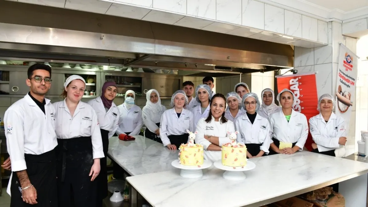 Çiğli’de pastacılıkta yeni fırsat: Kadın ve gençlere istihdam garantili kurs haberinin görseli