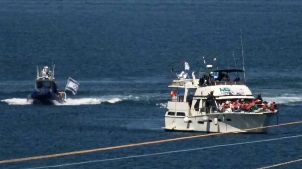 İsrail, Sumud Filosu&#039;ndaki son gemiye de baskın yaptı haberinin görseli
