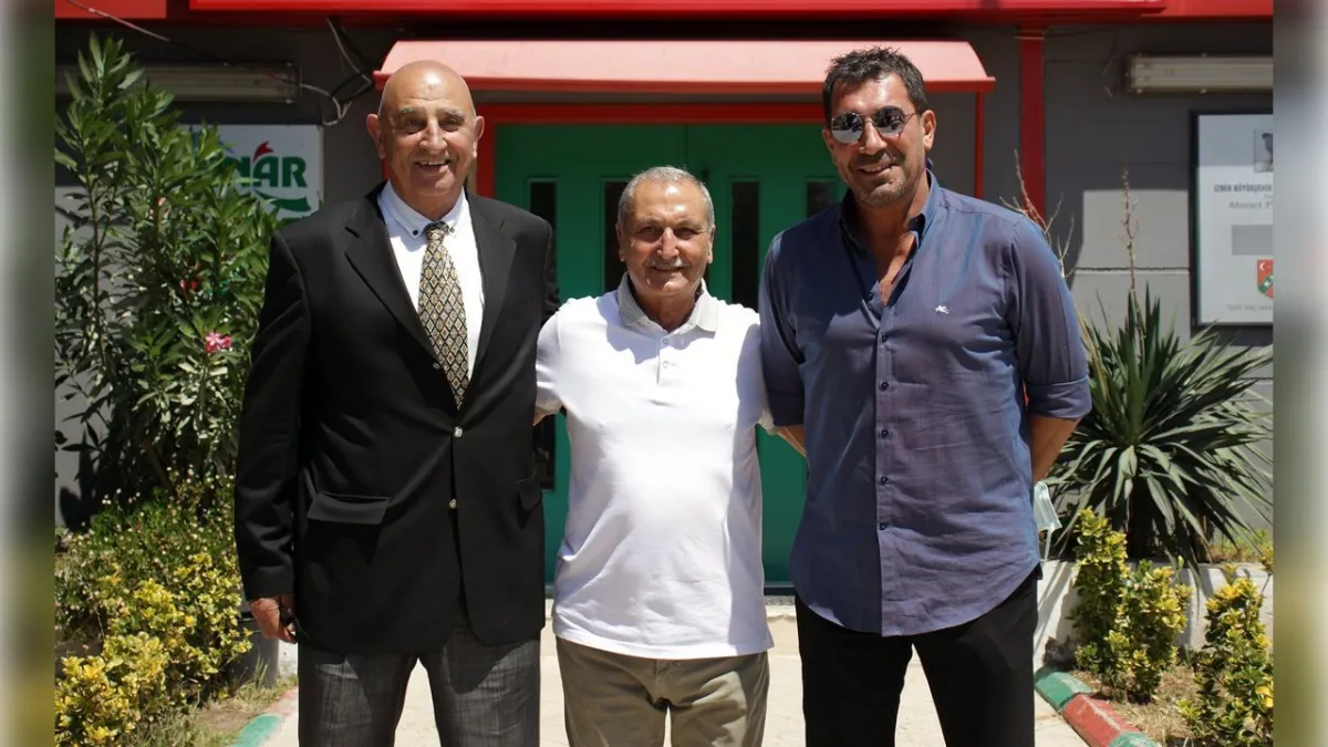 Karşıyaka Spor Kulübü’nden Ufuk Sarıca paylaşımı haberinin görseli