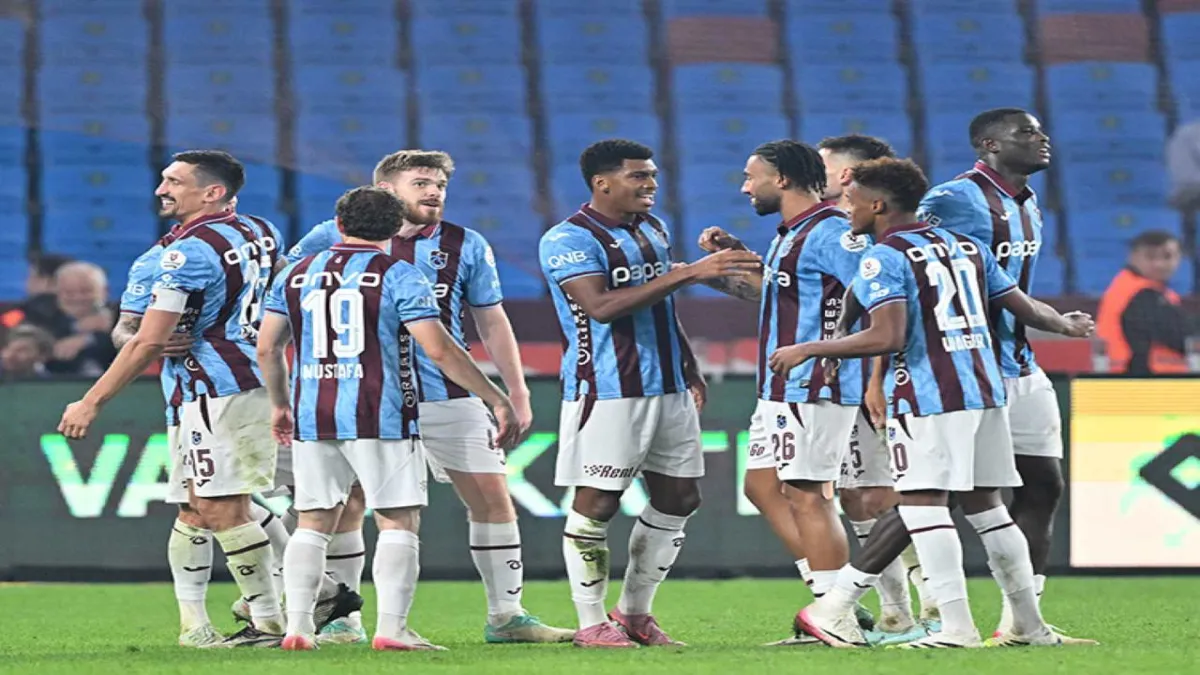 Trabzonspor 3 puanı 4 golle aldı  haberinin görseli