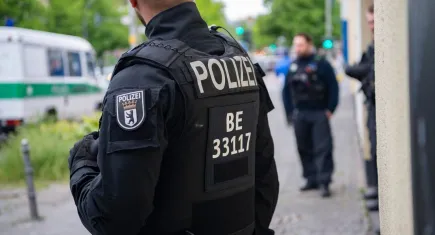 Almanya’da klinik yangını: 20 yaralı, 100 hasta tahliye edildi