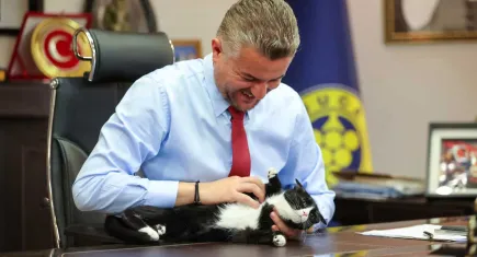 Başkan Duman’dan 4 Ekim Dünya Hayvanları Koruma Günü’nde duyarlılık çağrısı