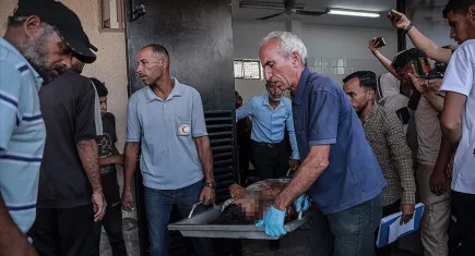 İsrail, Trump’ın “Gazze’yi bombalamayı derhal durdurun” çağrısına karşı saldırılarına devam etti