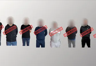 Bakan Yerlikaya duyurdu: Kırmızı bültenle ve ulusal çapta aranan 8 suçlu Türkiye’ye getirildi