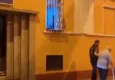 Beyoğlu’nda yakalanan Bastonlu Dede lakaplı uyuşturucu satıcısı tutuklandı