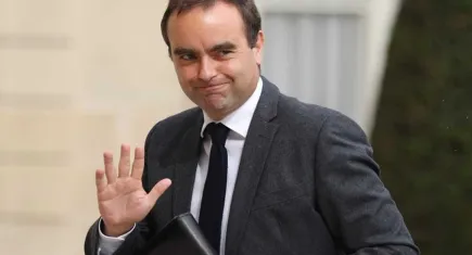 Fransa'da Başbakan Lecornu yeni hükümeti kurdu