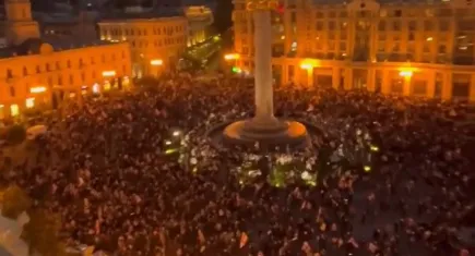 Gürcistan’da düzenlenen protestolarda 21’i polis olmak üzere 27 kişi yaralandı