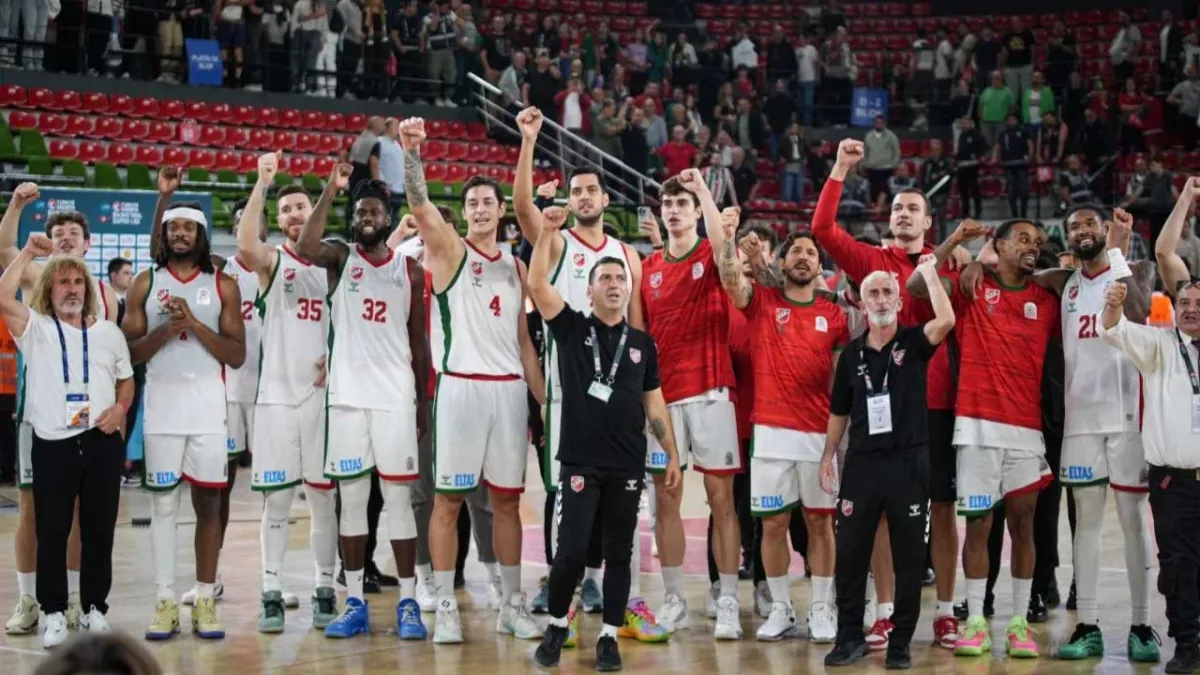 Karşıyaka evinde hata yapmadı! haberinin görseli