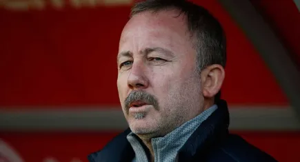 Sergen Yalçın: Bu maçı kazanmamız gerekiyordu, 2 puan kaybettik