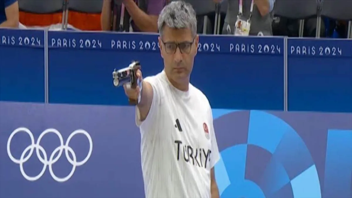 Yusuf Dikeç’ten Avrupa Şampiyonlar Ligi’nde altın madalya  haberinin görseli