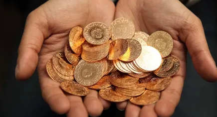 Altın fiyatlarında çifte artış: Ons ve gram altın tırmanışta