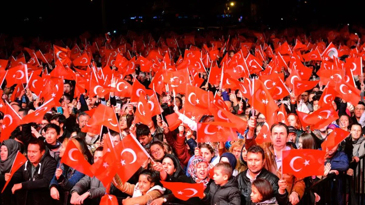 Cumhuriyet kaç yaşına girdi? 29 Ekim 2025’te Türkiye’de neler yaşanacak? Kutlamalar olacak mı? haberinin görseli