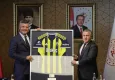 Fenerbahçe’nin yeni başkanı Saadettin Saran, Bakan Bak ile görüştü