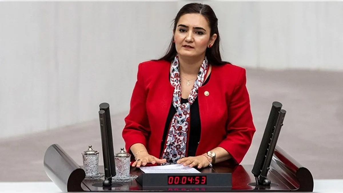 İzmir’de aynı gün iki kadın cinayeti: CHP’li Milletvekili ses yükseltti haberinin görseli