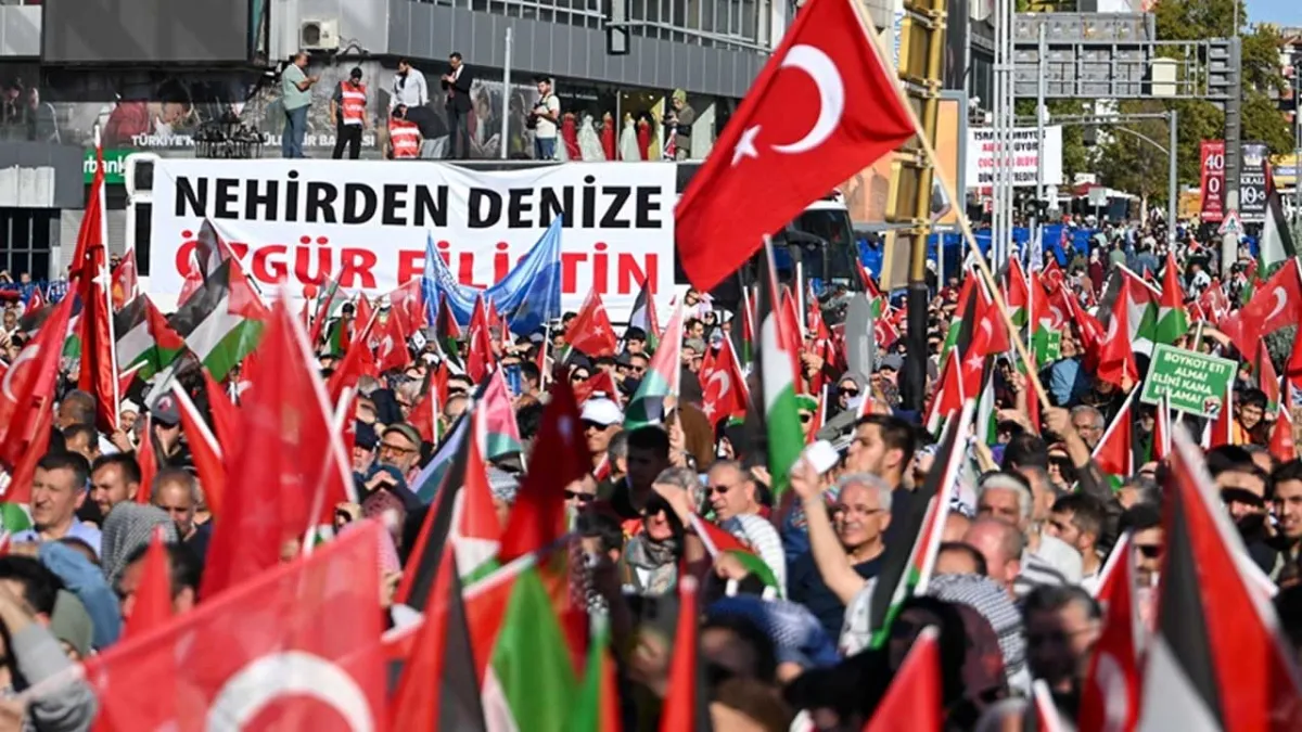Kabine üyelerinden &quot;Gazze Kararlılık Yürüyüşü&quot;ne destek haberinin görseli