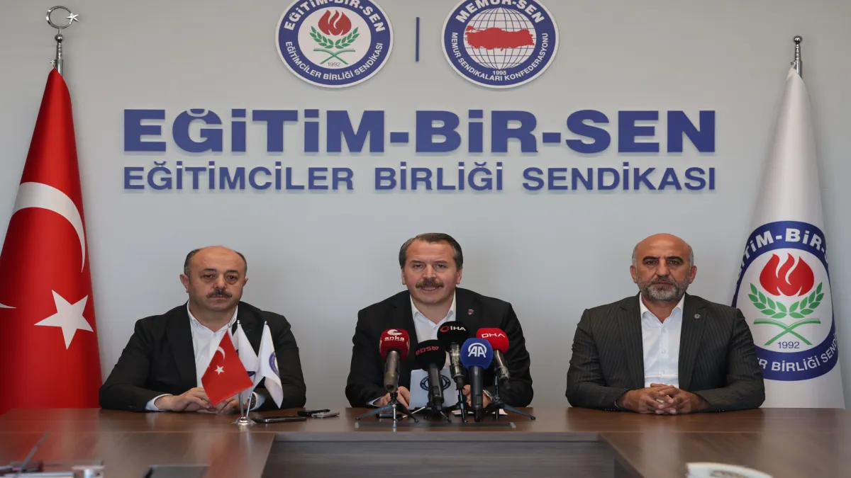 4+4+4 sistemi değerlendiriliyor: Eğitim süresinin uzunluğu tartışma konusu haberinin görseli