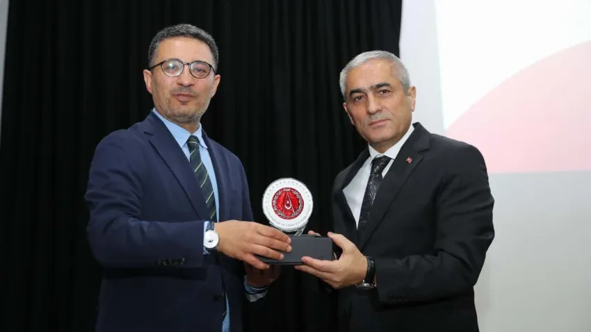 alıaga