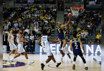Aliağa Petkimspor, Fenerbahçe Beko’ya direnemedi