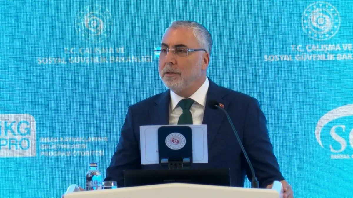 Bakan Işıkhan: Kadın istihdamı ve kayıtlı çalışmada önemli ilerleme haberinin görseli