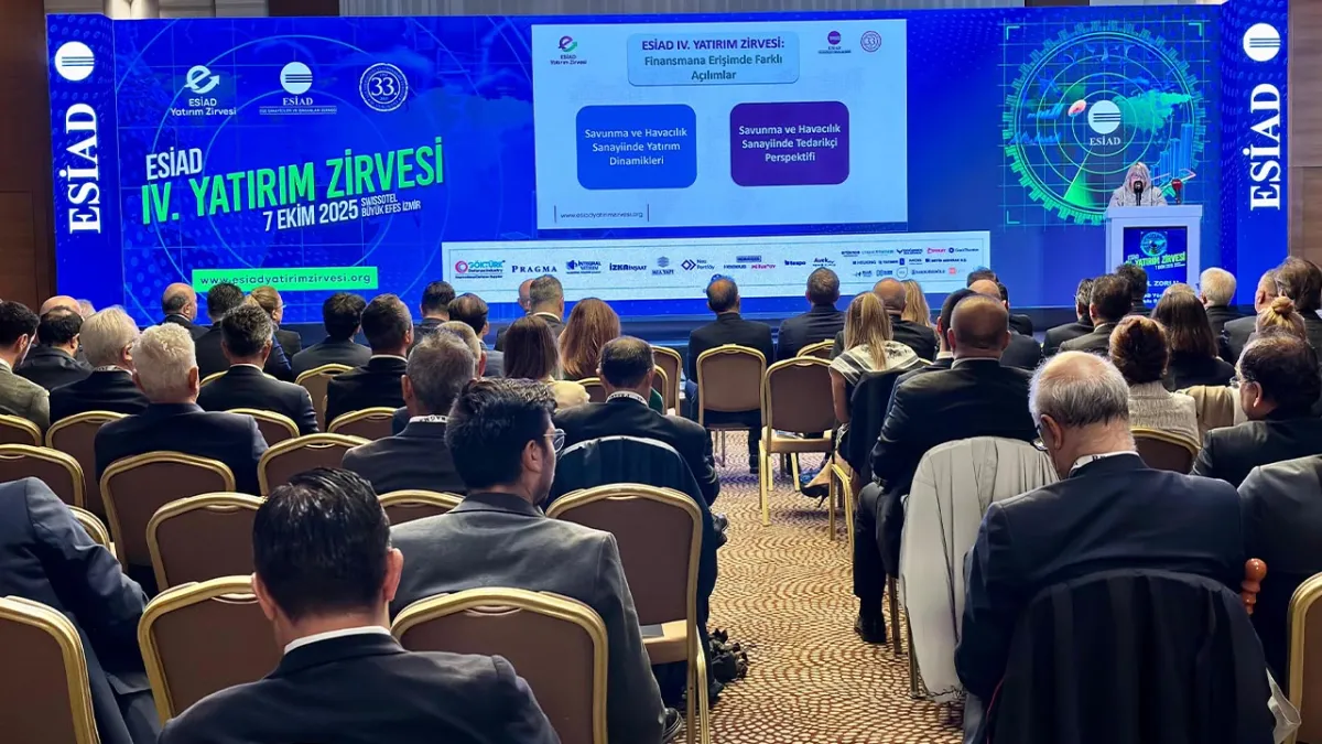 Savunma sanayinin geleceği İzmir’de konuşuldu  haberinin görseli