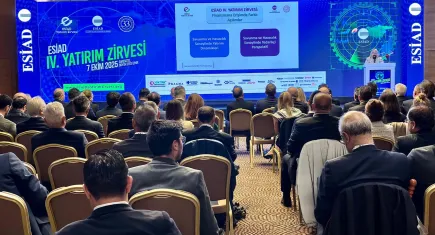 Savunma sanayinin geleceği İzmir’de konuşuldu 