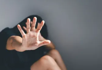 Türkiye’de kadına yönelik şiddet rakamları açıklandı: Hangi yaş grubu daha fazla şiddet görüyor?