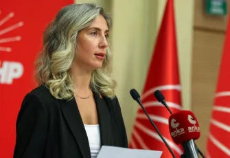 CHP’den kültür kurumlarına kritik uyarı: “Devlet Tiyatrolarını siyasi arenaya çevirmeyin”