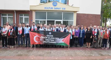 Ege Üniversitesinde 'Gazze’nin Kutsal Direnişi' paneli