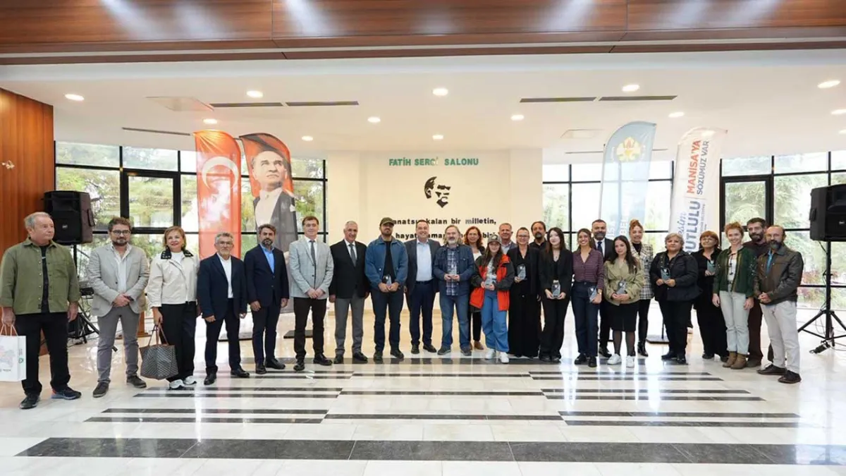 Genç sanatçılar Manisa’nın duvarlarını renklendirecek haberinin görseli