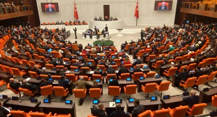İsrail’in alıkoyduğu 3 Türk vekil TBMM gündeminde