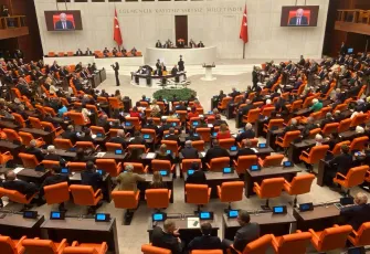 İsrail’in alıkoyduğu 3 Türk vekil TBMM gündeminde