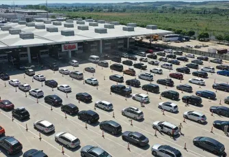 Resmi Gazete’de yayımlandı: Yabancı plakalı araçlar cezalarını ödemeden Türkiye’den çıkamayacak