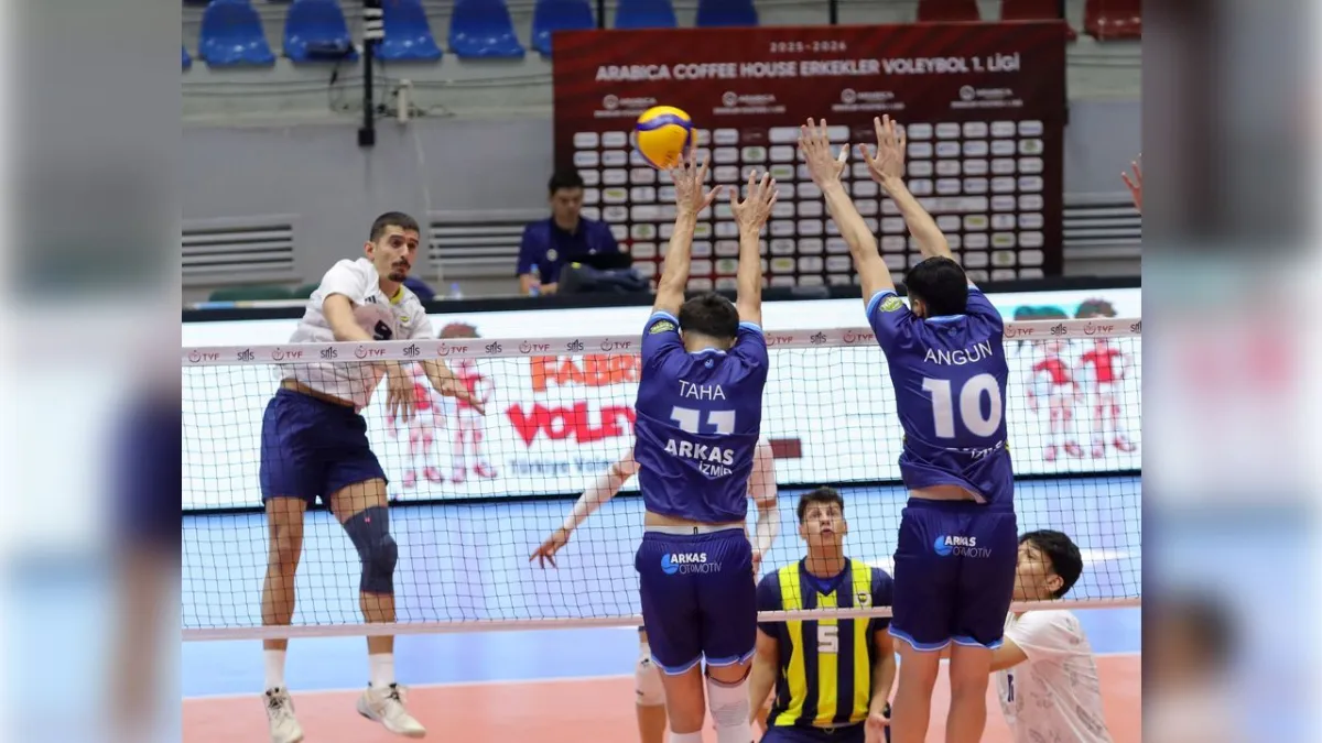 Arkas Spor, evinde Fenerbahçe’ye kaybetti haberinin görseli