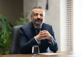 Aslanoğlu'ndan gazetecilere mektup: 17’sinde bizi yalnız bırakmayın