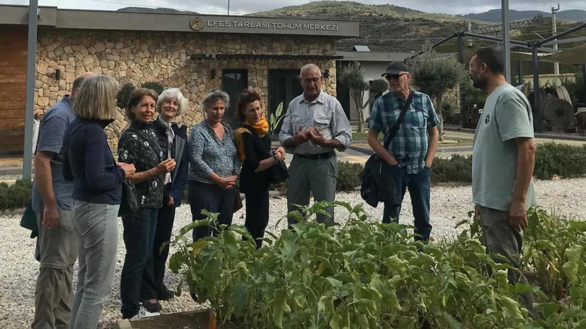 Efes Tarlası Yaşam Köyü’ne İsviçre’den ziyaret haberinin görseli
