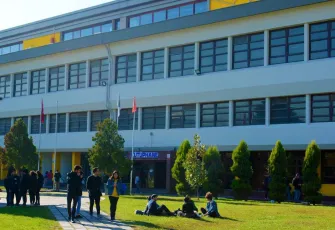 Ege Üniversitesi Merkez Kütüphanesi aynı anda 2 bin 106 kişiye hizmet veriyor