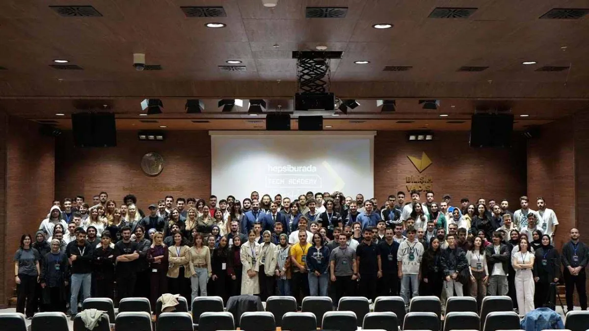 Hepsiburada Tech Academy ikinci mezunlarını verdi haberinin görseli