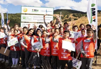 81 İlde 81 orman projesi Erzurum’da başladı: Binlerce fidan toprakla buluştu!