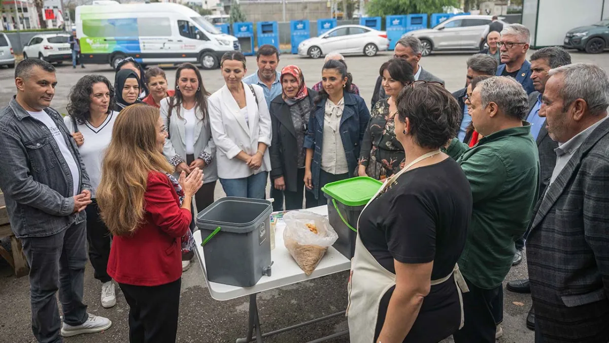 Bornova’da sıfır atık seferberliği muhtarlarla başladı haberinin görseli