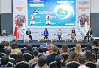 Gençler ve sektör devleri LOGISTECH’te karbonsuz ulaşım için buluştu