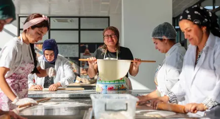 Konak’ın Hamur Ürünleri Yapımı Kursu mezunlarını verdi