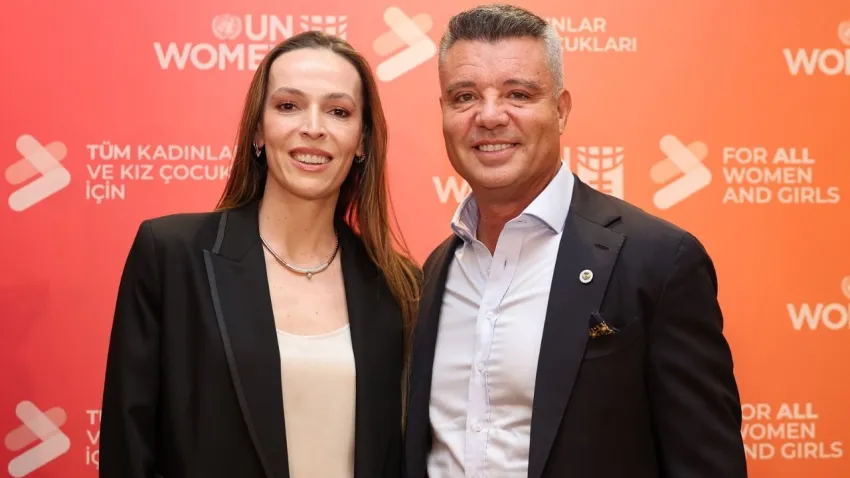 Sadettin Saran’dan Eda Erdem’e övgü dolu sözler: Bir kız babası olarak gurur duyuyorum haberinin görseli